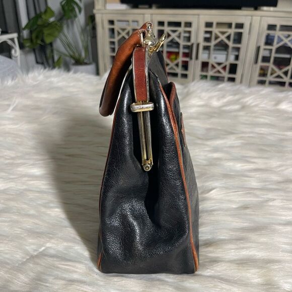 Oroton Australia Leather Vintage Handle Bag in Black/Brown - Picture 3 of 11